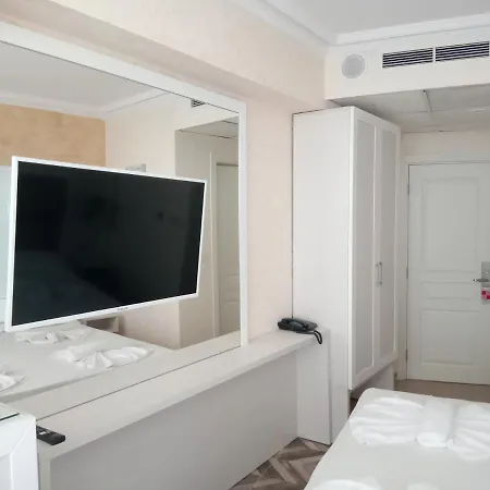 Sea View Triple S B Pomorie