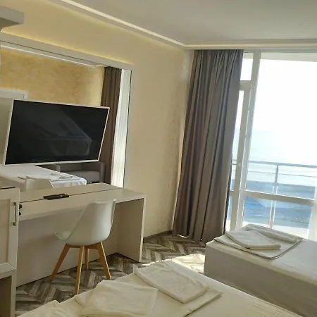 Sea View Triple S B Apartment