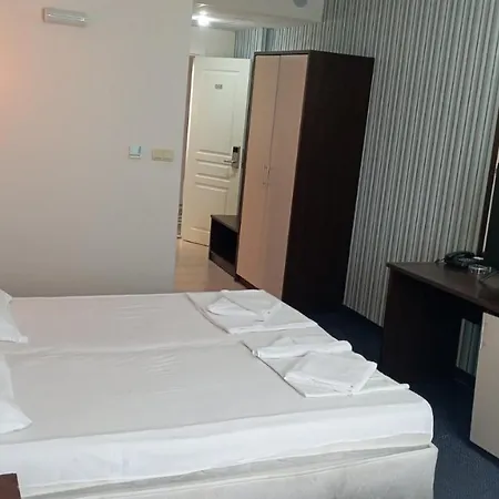 Lägenhet Sea View Triple S B *